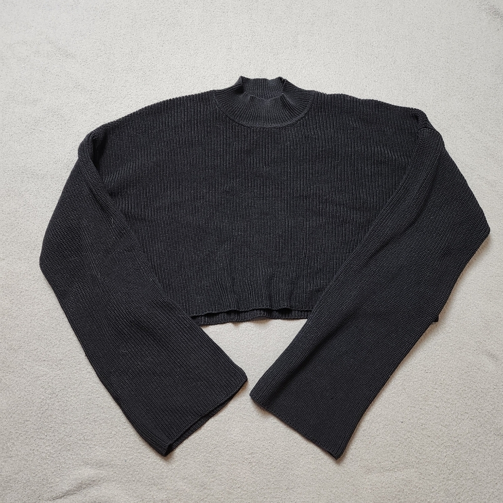 Aritzia Wilfred Salome Sweater Black - Picture 2 of 9